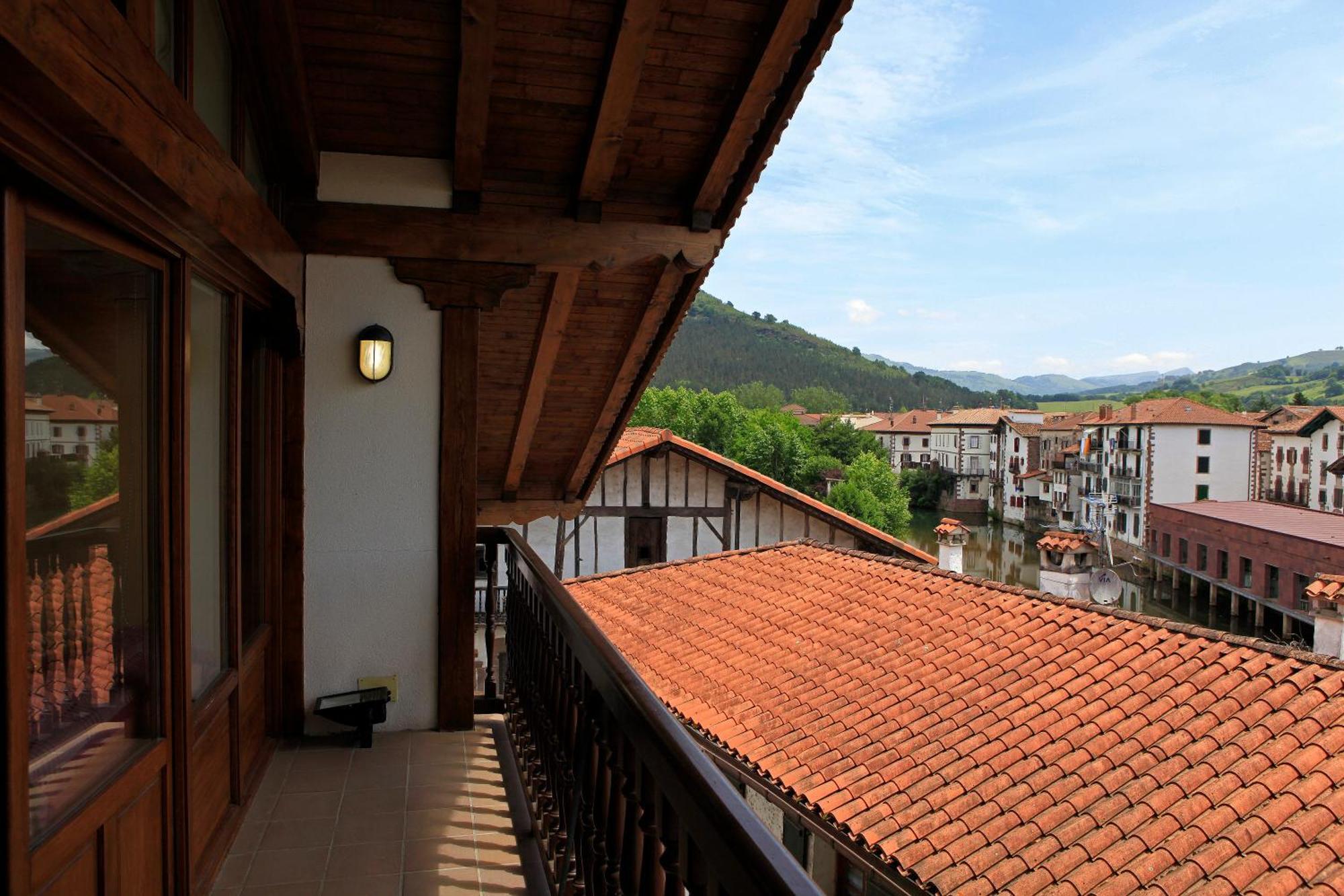 Hostal Antxitonea Elizondo Εξωτερικό φωτογραφία